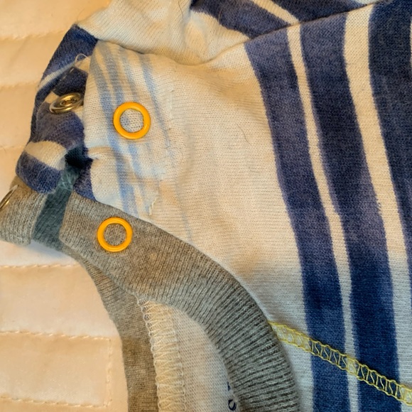 Burt’s Bees Baby One Piece Romper - Picture 8 of 8